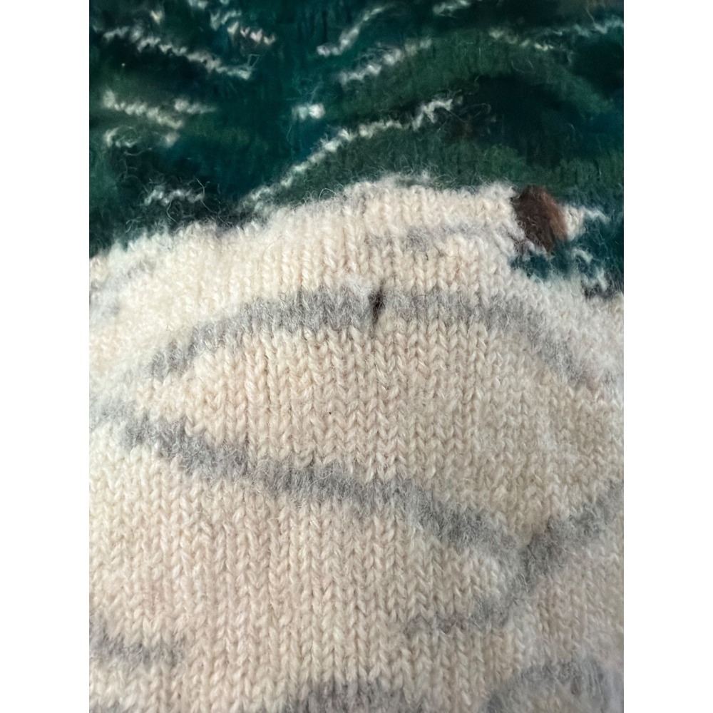 RALPH LAUREN Hand Knit  Wool Ice skating Sweater GRAY RED GREEN 90s SMALL FLAWD - Picture 6 of 6